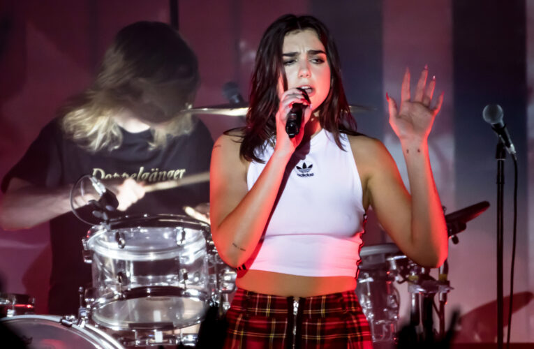 Dua Lipa