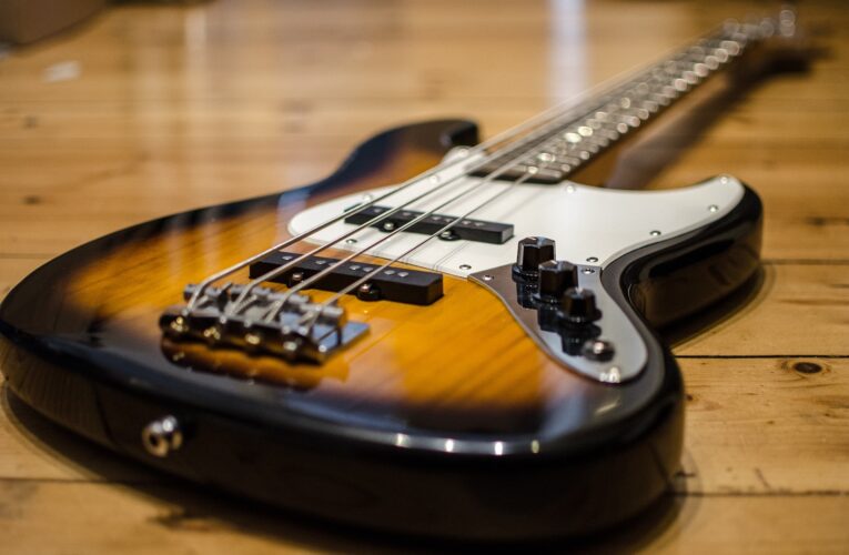 Strumenti Musicali – Basso