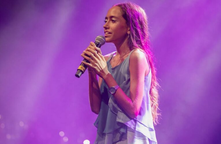 Giovani Talenti in Ascesa: Sofia Viggiano e Morgana Santini Trionfano al Festival di Castrocaro