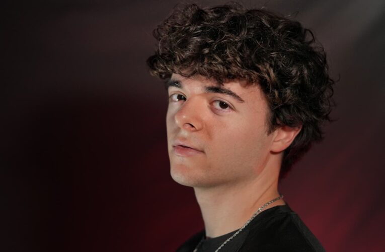 Lorenz Simonetti torna con il nuovo singolo  “UNA VITA ANCORA”