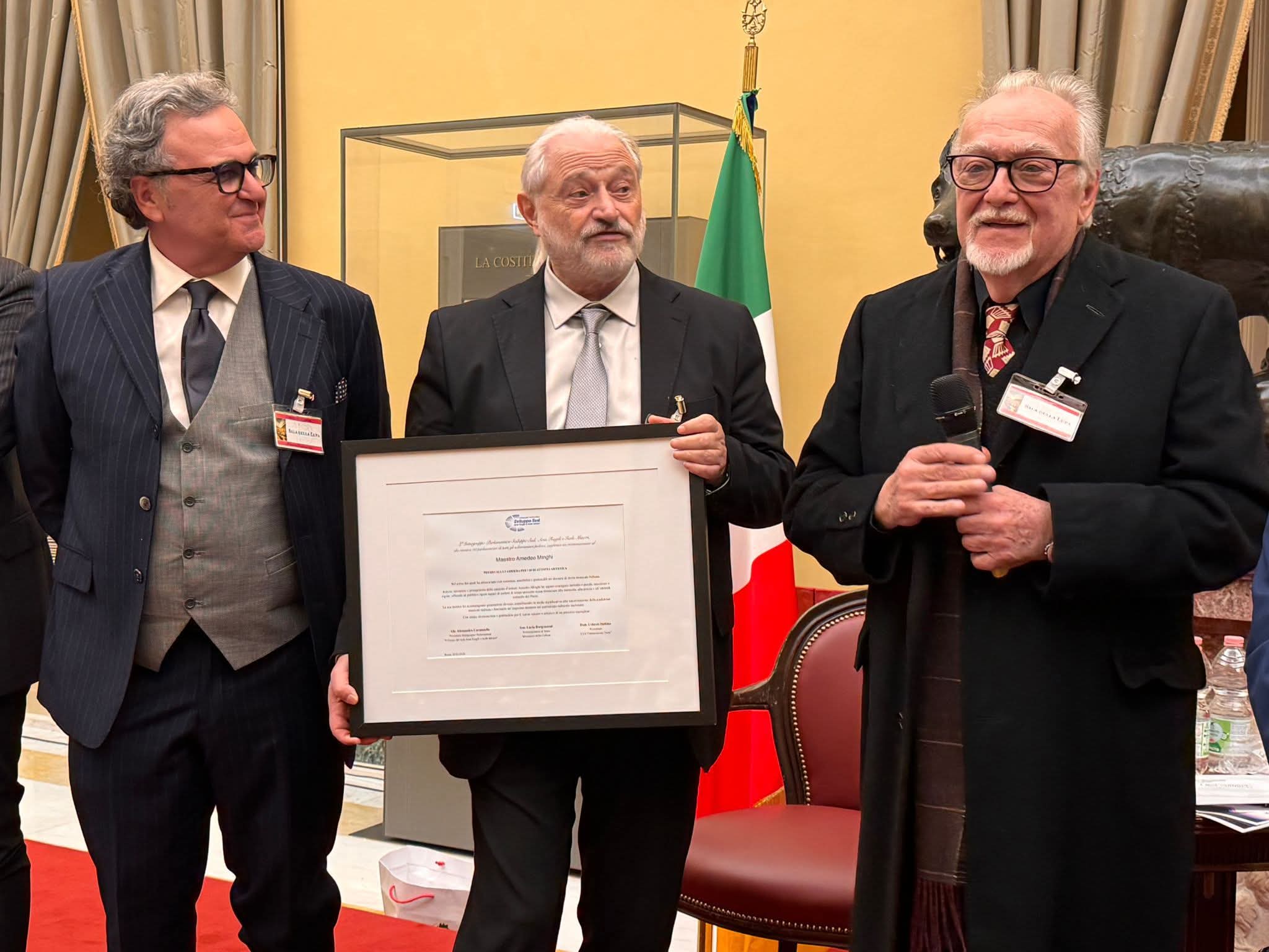 Amedeo Minghi premiato alla camera